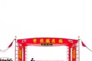 官方声明措辞对照表，两版文本差异逐句标出